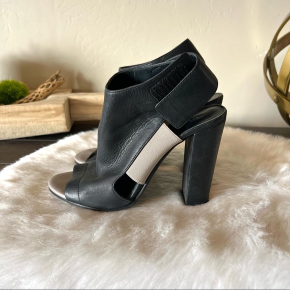 Vince leather made in Italy heels - Picture 1 of 6